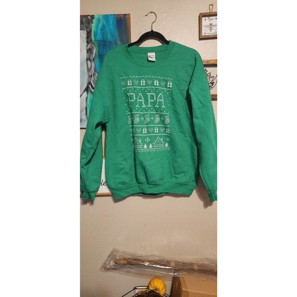 Sweatshirt set Nana & Papa red & green Christmas sweaters medium & large holiday - Picture 5 of 11